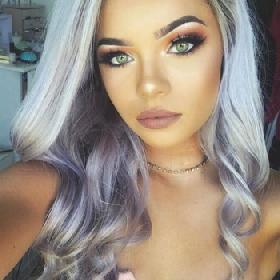 vrolijke meid wil avontuur