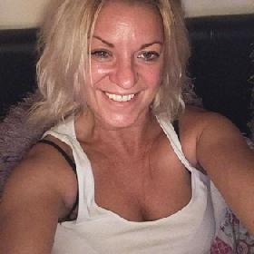 Wie wilt er ongedwongen seks hebben!